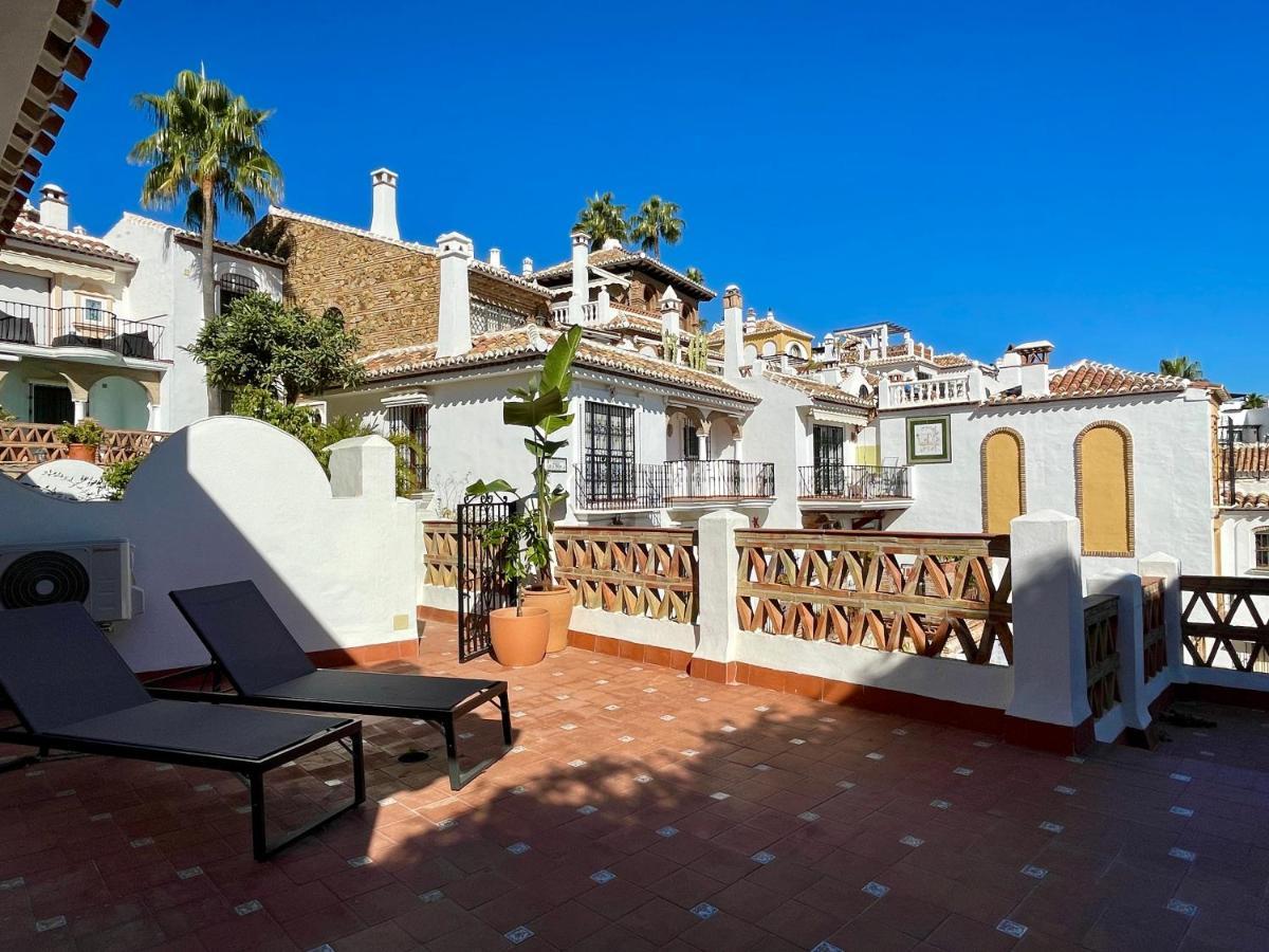 Semidetached Duplex At Puebla Aida, Mijas Golf With Pool, Golf And Sea Views Casa vacanze *