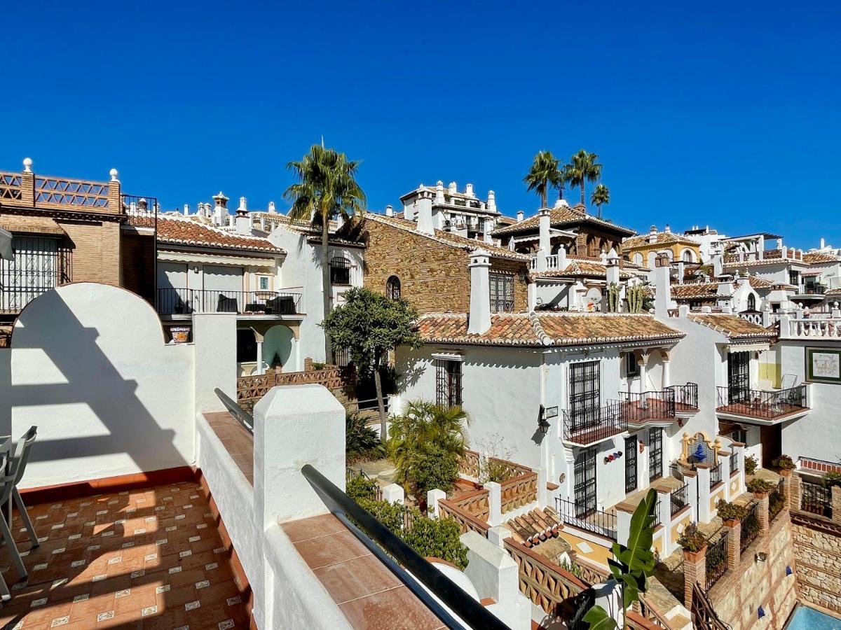 Semidetached Duplex At Puebla Aida, Mijas Golf With Pool, Golf And Sea Views Casa vacanze *